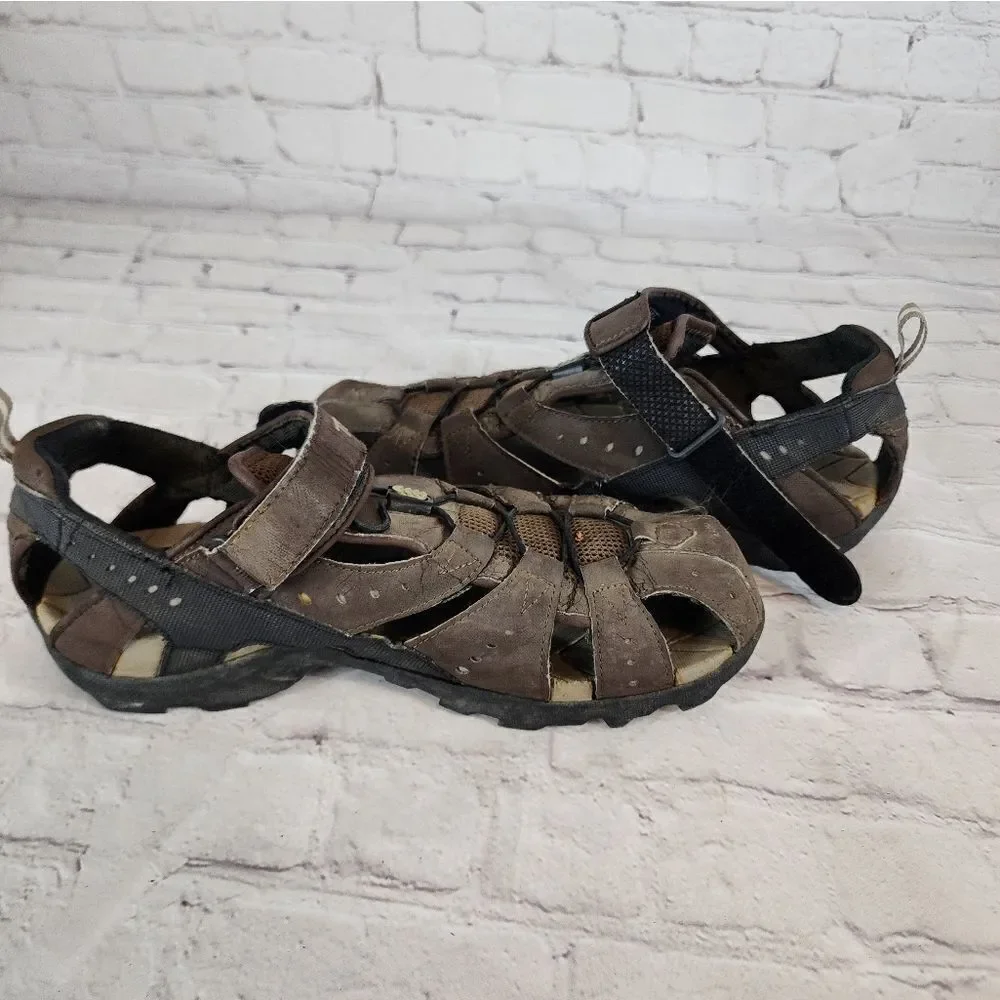 Men's Teva Hiking Sandals, size 11